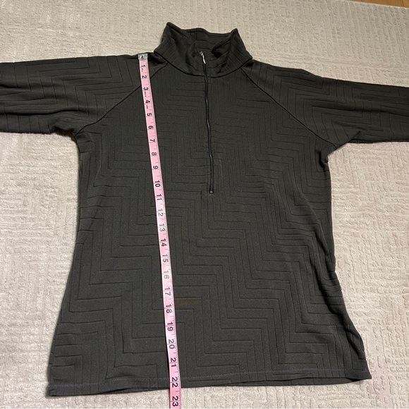 Lucy Activewear Half Zip Sweatshirt long sleeve shirt Women’s Medium - Picture 7 of 8